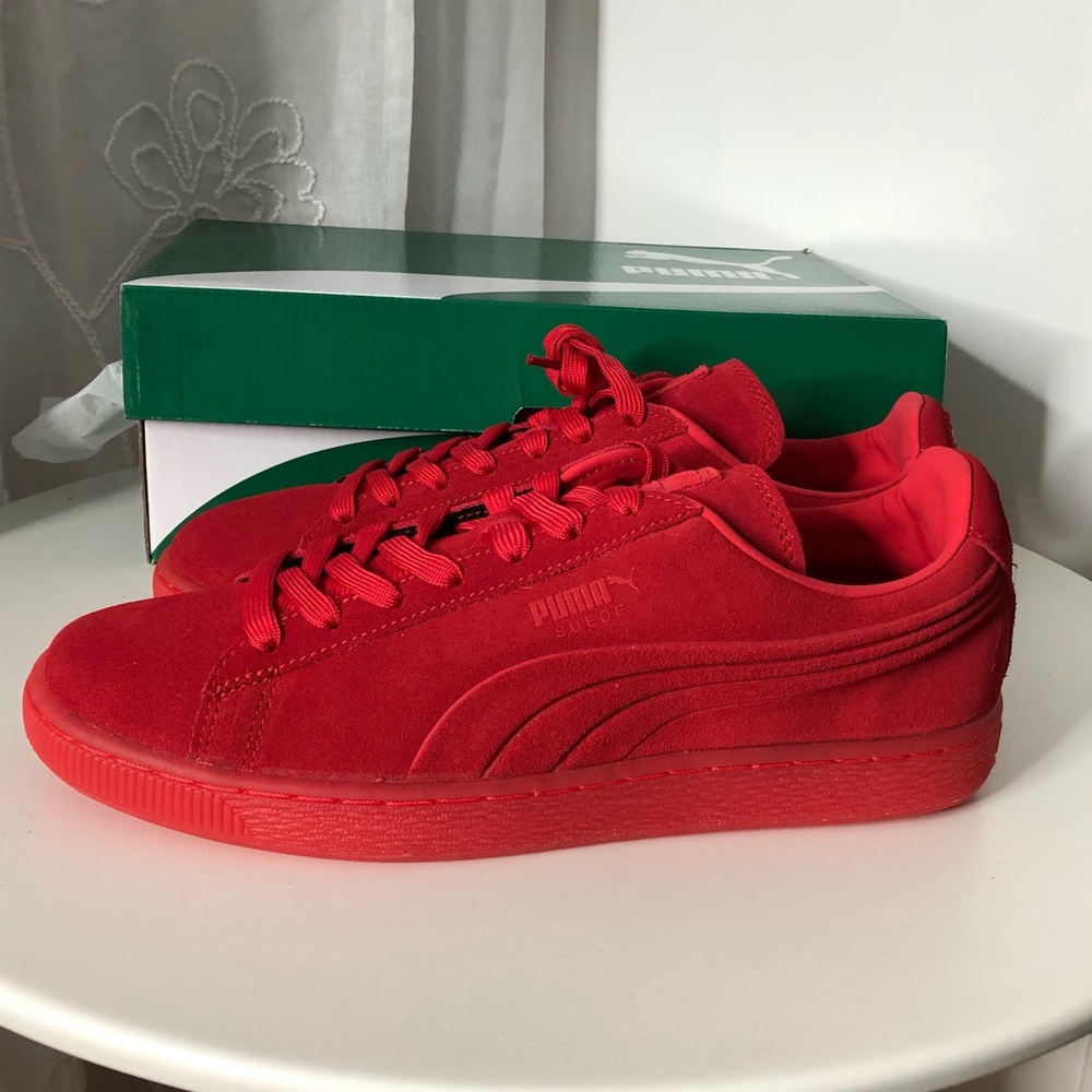 Red pumas 💋